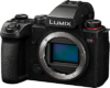 Panasonic Lumix DC-S5 - voorkant schuin van voren