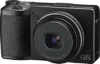 Ricoh GR IIIx - voorkant schuin van voren