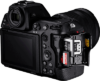 Nikon Z8 - Zijkant met kaartsloten