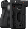Sony a6700 - zijkant met poorten